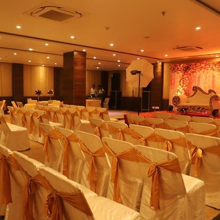 County Inn Vaishali Nagar, Jaipur Exteriör bild